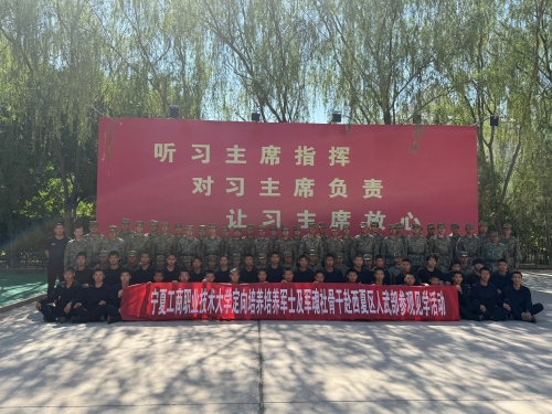 1F62C