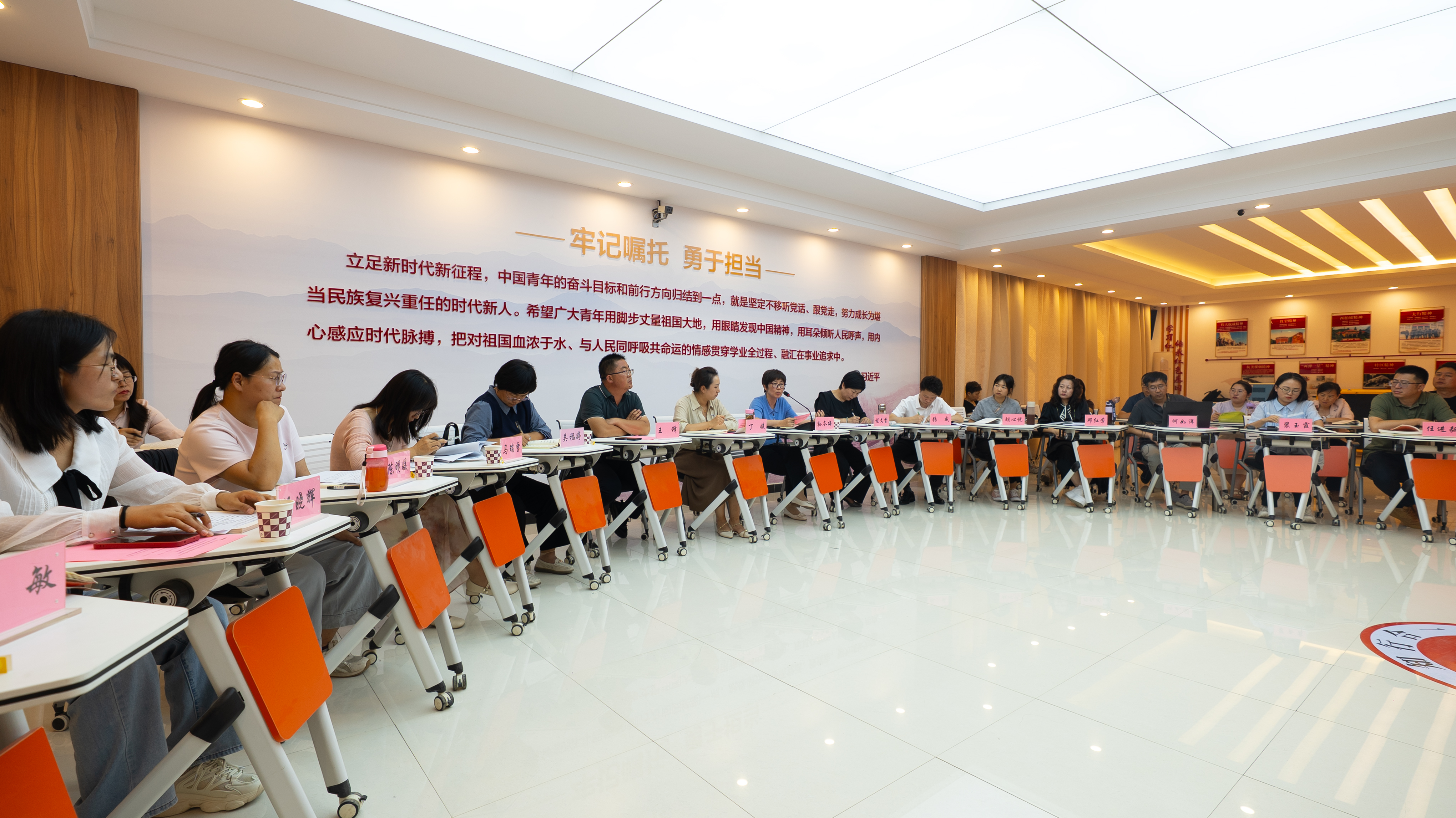 深耕思政一体化 同筑职教育人路——学校马克思主义学院成功举办“新时代中高职思政课‘手拉手’一体化集体备课”活动-宁夏工商职业技术大学